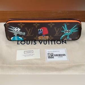 LOUIS VUITTON Friends Elizabeth Pencil Pouch GI0580